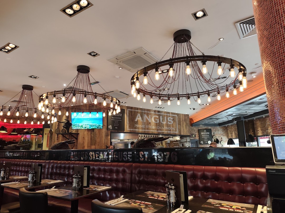 Angus Steakhouse — photo 2