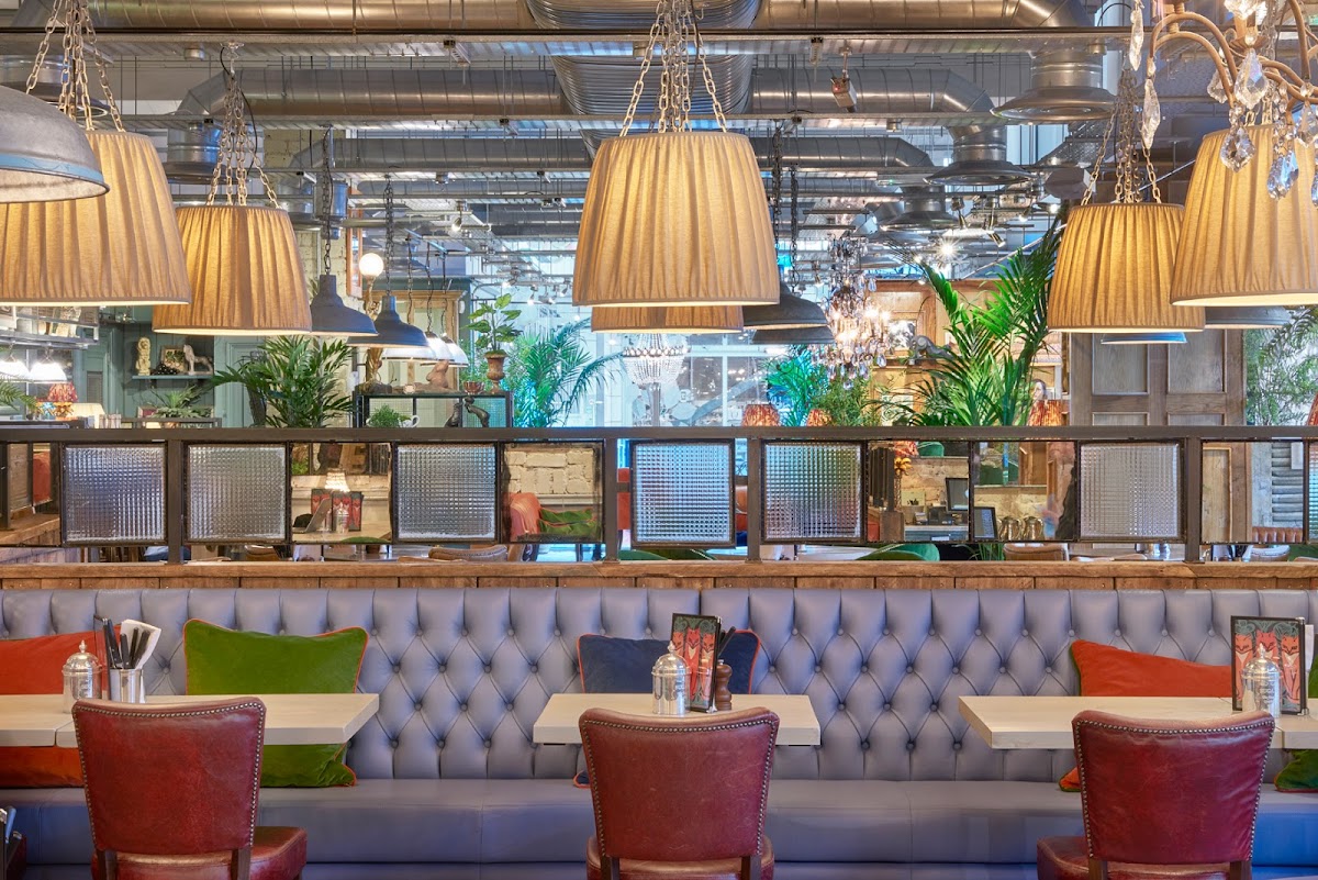Bill's Westfield White City Restaurant — Shepherd's Bush