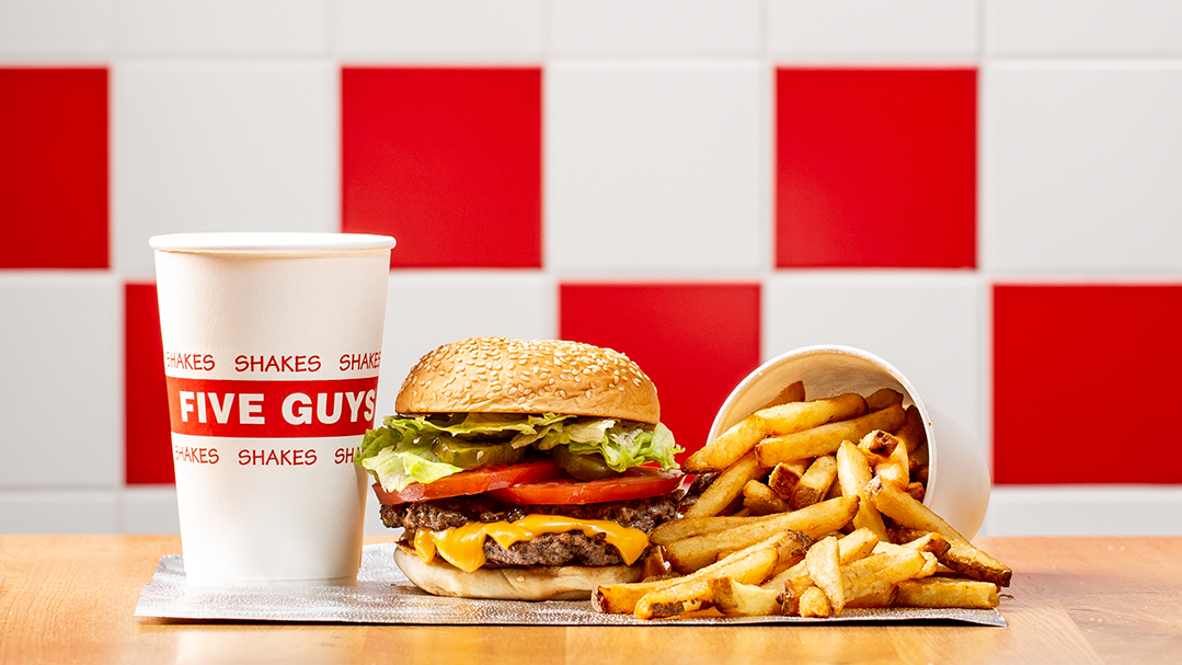 Five Guys Burgers and Fries Piccadilly Circus — photo 2