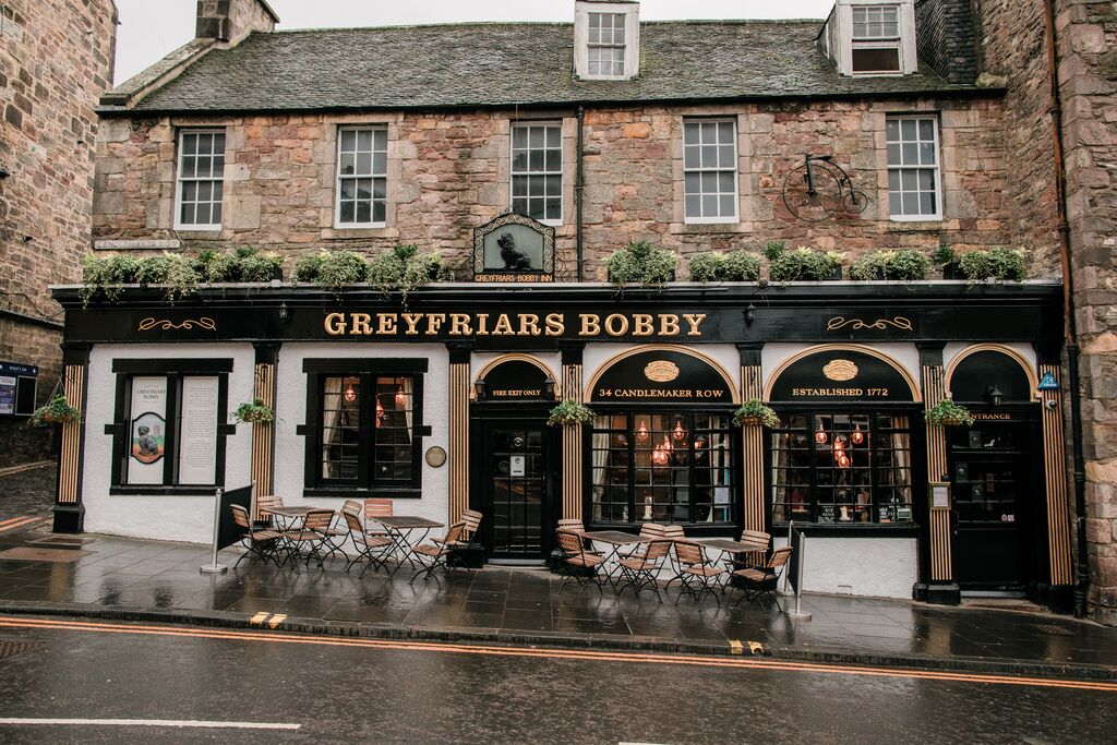 Greyfriars Bobby's Bar — photo 2
