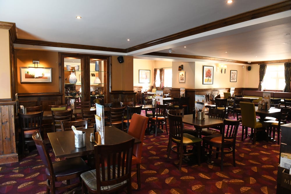Half Penny Farm - Dining & Carvery — Oldbury