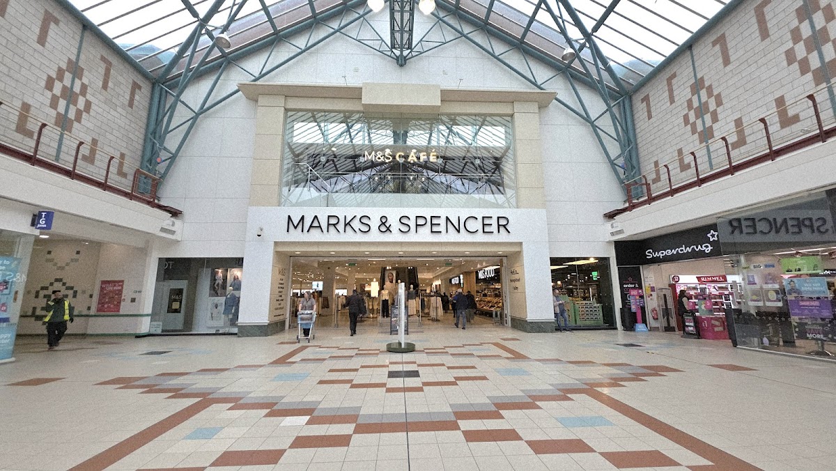Hempstead Valley Shopping Centre — Gillingham