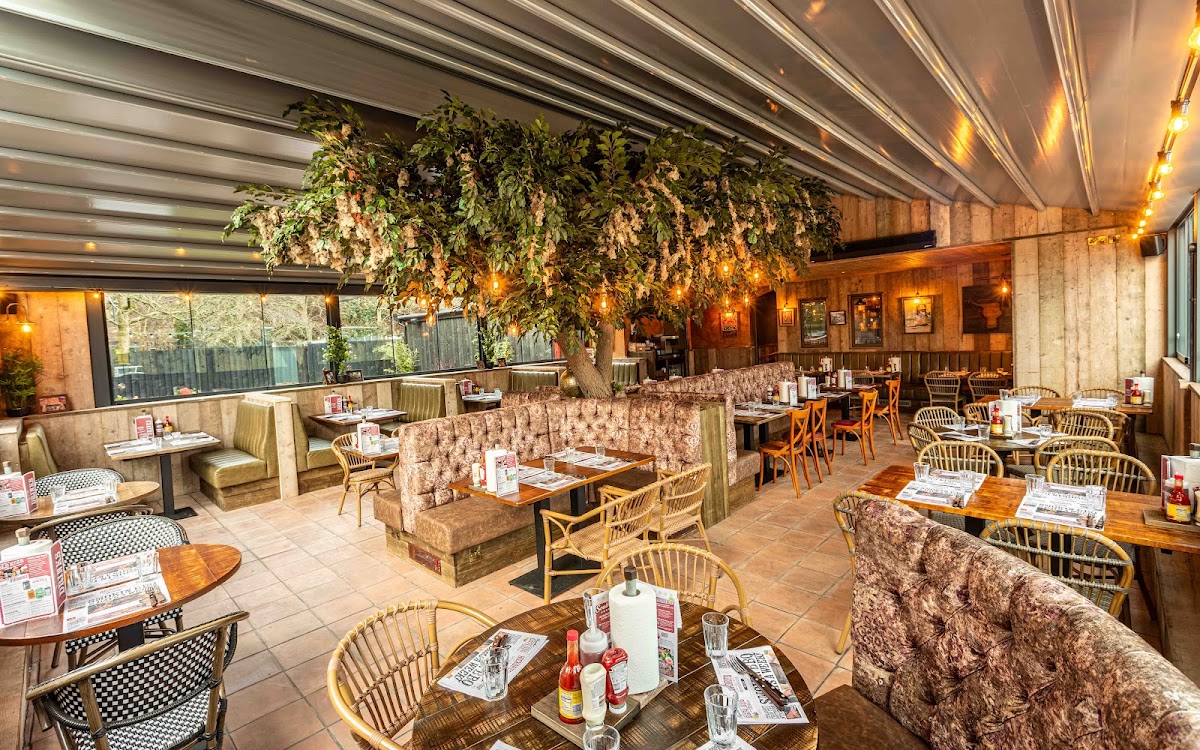 Hickory's Smokehouse Chester — Chester