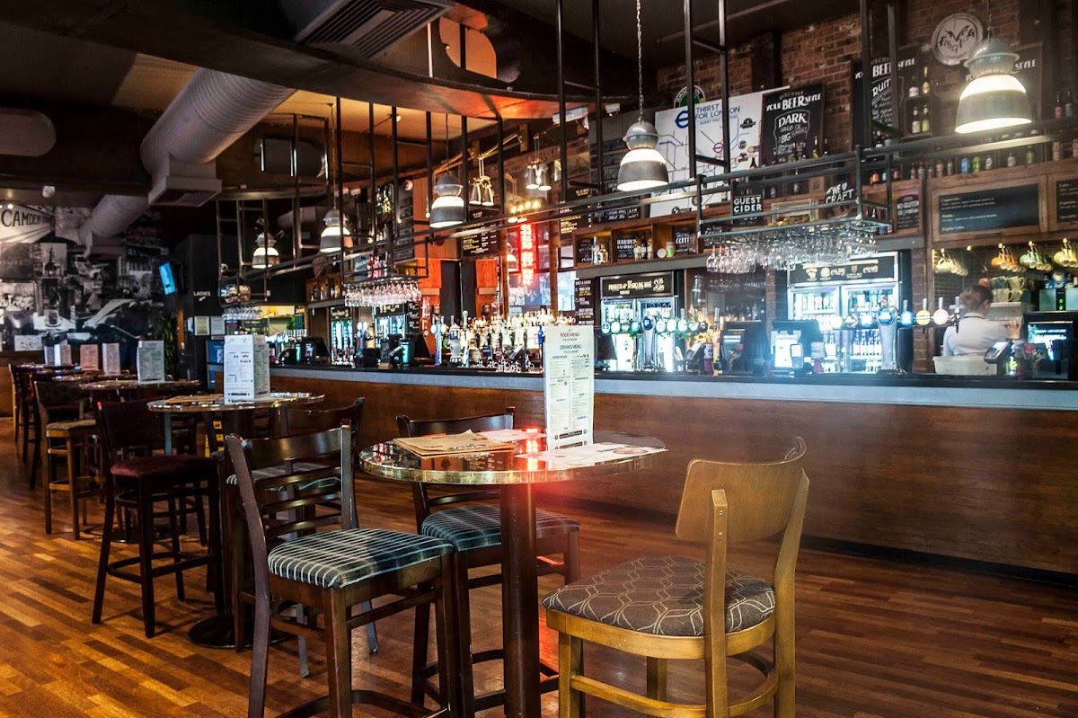 The Ice Wharf - JD Wetherspoon — London