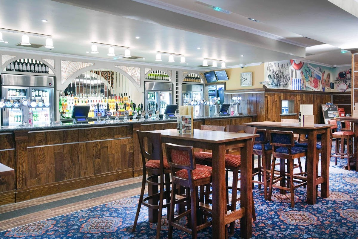 The Layton Rakes - JD Wetherspoon — Blackpool