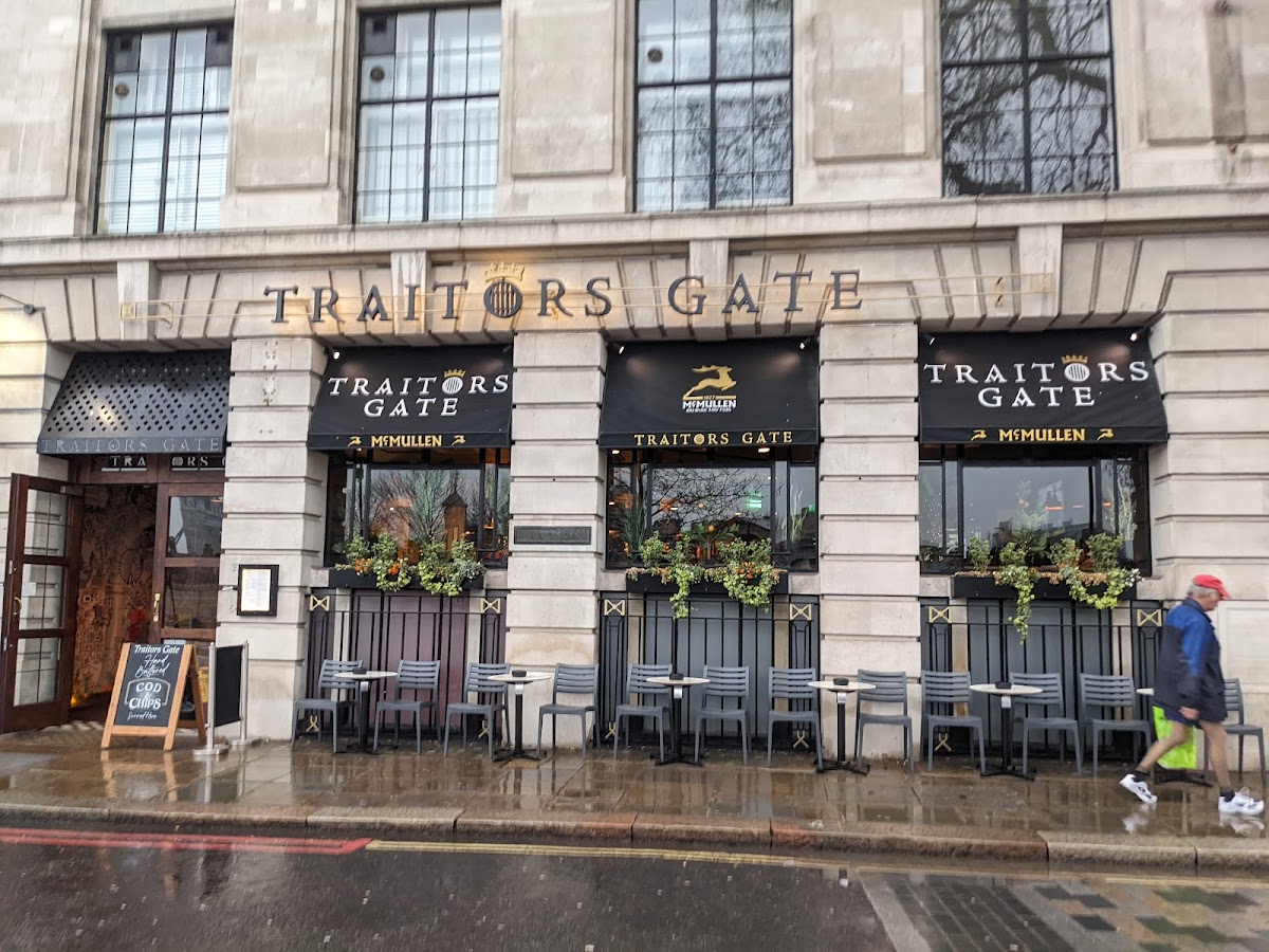 The Liberty Bounds - JD Wetherspoon — London