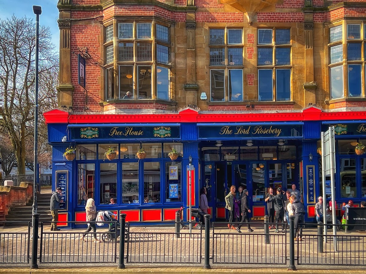 The Lord Rosebery - JD Wetherspoon — Scarborough