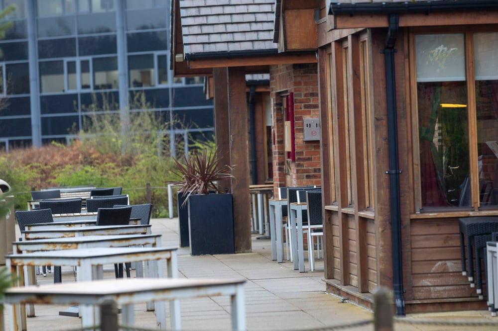 Wallace Well Farm - Dining & Carvery — Glasgow