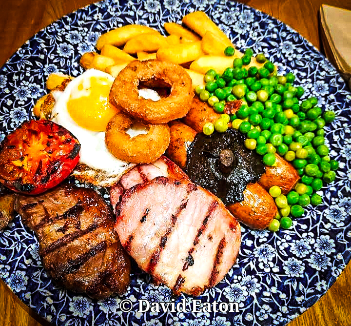 Wetherspoons — photo 2